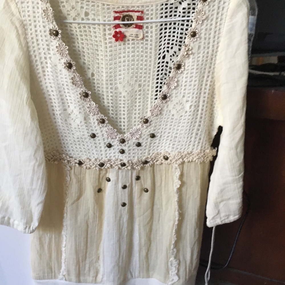 Free People shirt size small